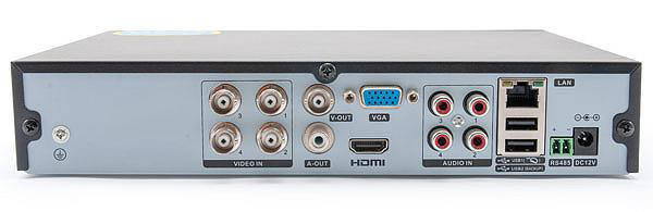 DVR registratore HD 4 canali multistandard: 4 ingressi video + 4 audio