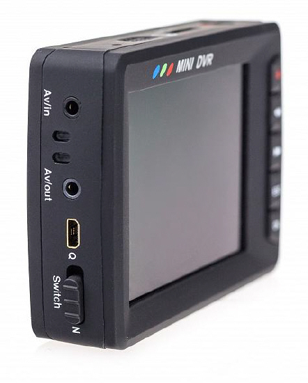 Microtelecamera bottone con videoregistratore e display - Ingressi e uscite video audio